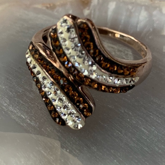 Sterling Silver 925 Crossover Crystal Pave Ring - Picture 9 of 9